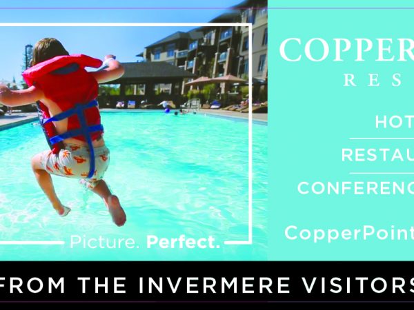 <span>Copperpoint Resort</span><i>→</i>